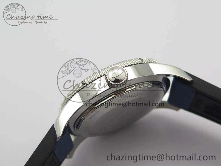 UrbanStyle Super Ocean Heritage Blue Ceramic Bezel SS Blue Dial On Blue Gummy Strap A 5690