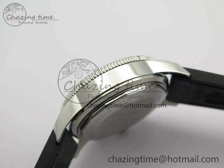 SuperOcean 1884 Heritage SS Black Dial On Leather Strap A EasyMatch 5682