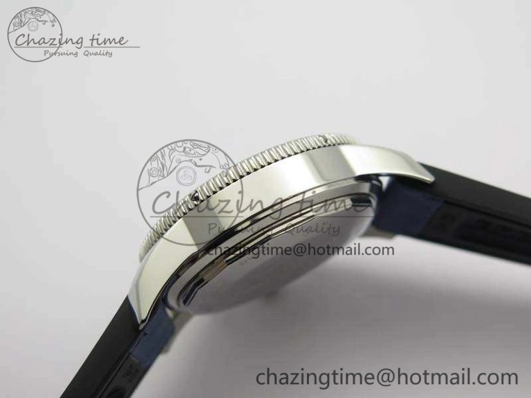 Stretchable SuperOcean 1884 Heritage SS Blue Dial On Leather Strap A 5685
