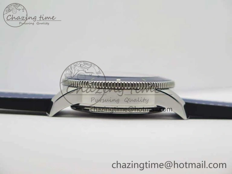 Stretchable SuperOcean 1884 Heritage SS Blue Dial On Leather Strap A 5685