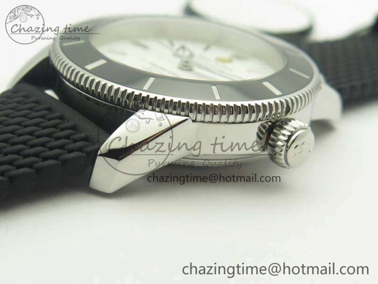 Unique SuperOcean 42mm AB2010 SS GF 1:1 Best Edition White Dial Black Ceramic Bezel On Rubber Strap B 5656