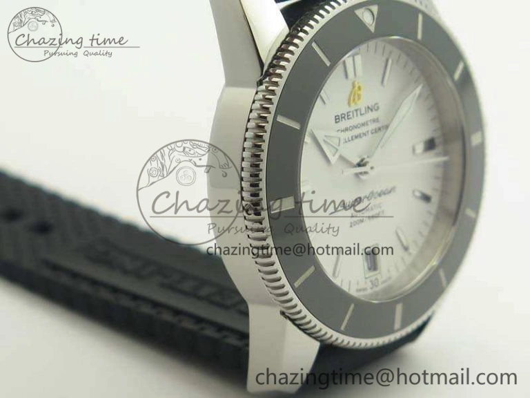 Unique SuperOcean 42mm AB2010 SS GF 1:1 Best Edition White Dial Black Ceramic Bezel On Rubber Strap B 5656