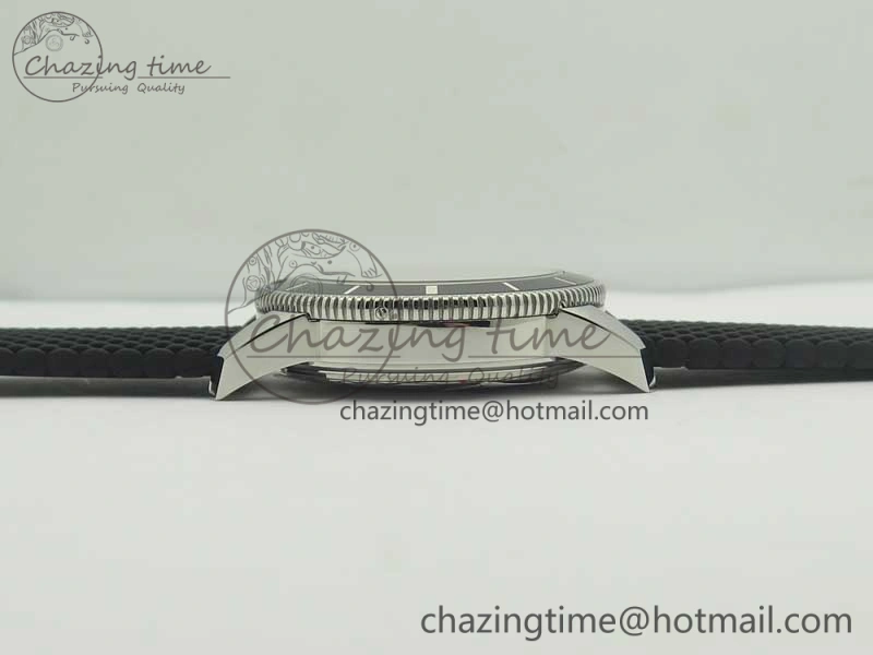 Timeless SuperOcean 42mm AB2010 SS OMF 1:1 Best Edition White Dial Black Ceramic Bezel on Black Rubber Strap A 5615