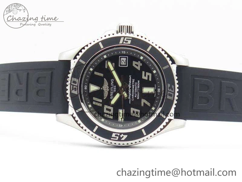 SuperOcean Abyss A17364 42mm 3AF 1:1 Best Edition Black Black Dial On Rubber Strap A TimelessDesign 5673
