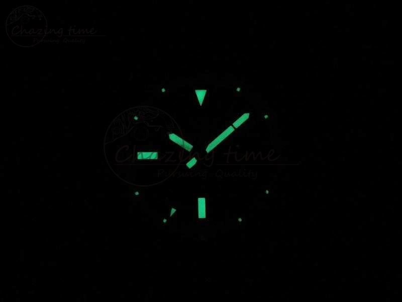OdorResistant SuperOcean Abyss A17364 42mm 3AF 1:1 Best Edition Black Red Dial On Rubber Strap A 5671