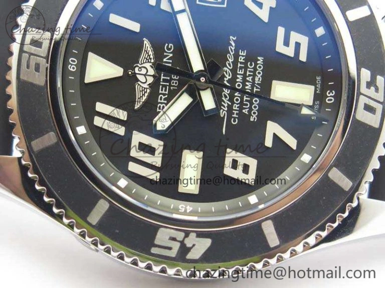 SuperOcean Abyss A17364 42mm ZF 1:1 Best Edition Black Black Dial On Rubber Strap A DailyWear 5670