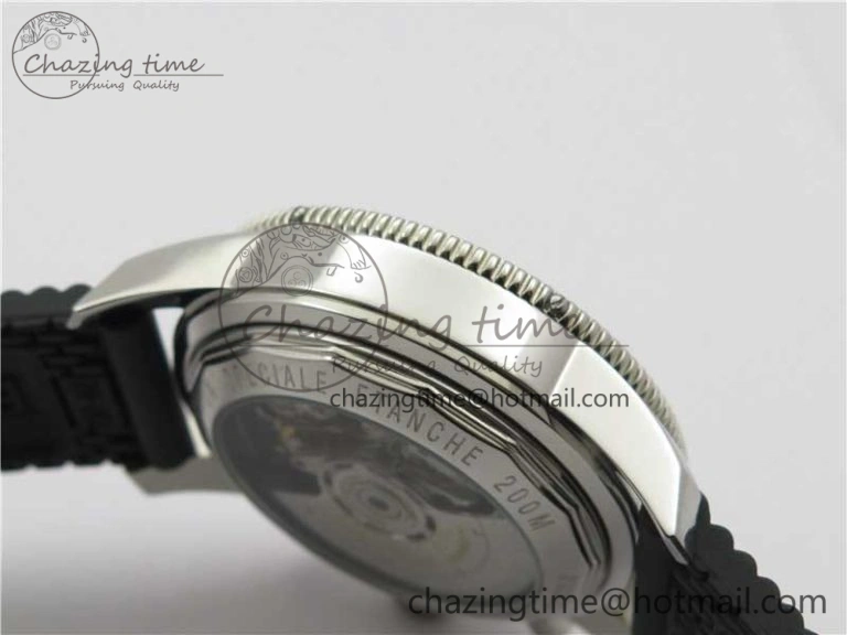 SuperOcean Black Ceramic Bezel B50 Best Edition Green Dial on Black Rubber Strap A Lightweight 5568