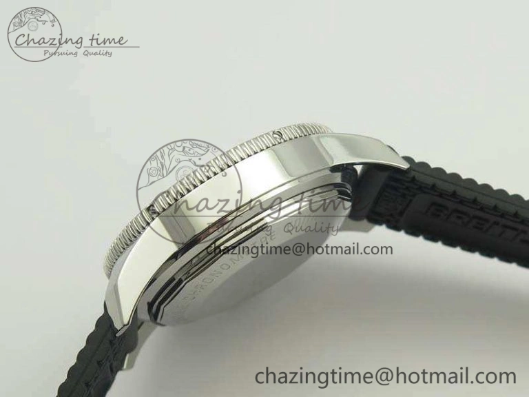 Seasonal SuperOcean Heritage Ceramic Bezel SS Black Dial On Rubber Strap A 5661