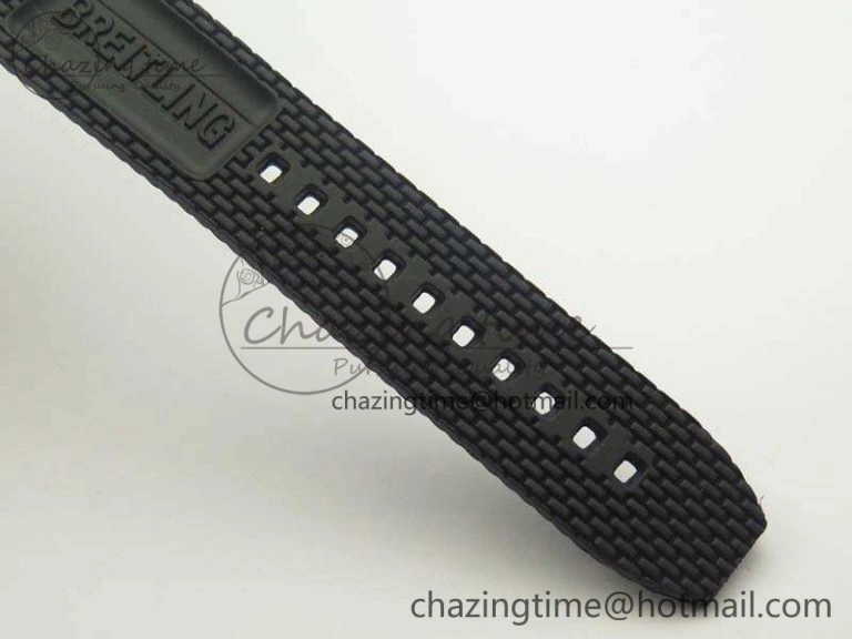Seasonal SuperOcean Heritage Ceramic Bezel SS Black Dial On Rubber Strap A 5661