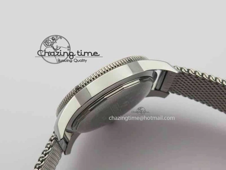 SuperOcean Heritage SS Black Dial On SS Mesh Bracelet A Trendy 5729