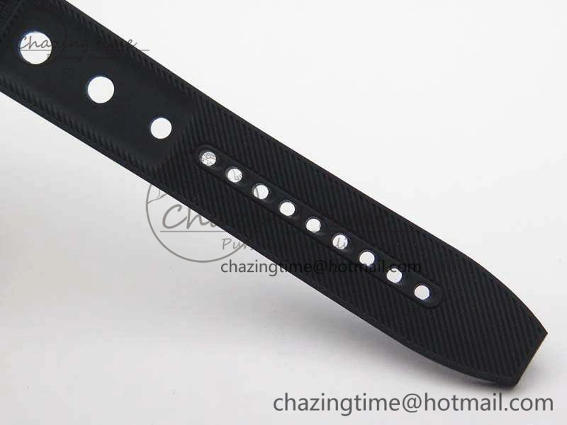 Thermal SuperOcean II A17392D7 44mm GF 1:1 Best Edition Black Dial On Rubber Strap A 5693