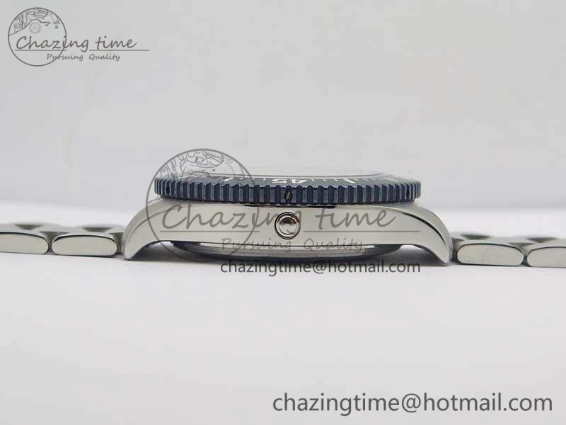 SuperOcean II Y1739316 44mm GF 1:1 Best Edition Blue Dial On SS Bracelet A Bright 5676