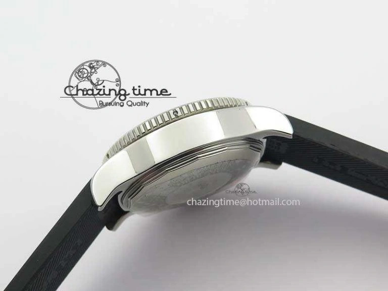 SuperOcean SteelFish SS Black Dial On Rubber Strap A Sleek 5746