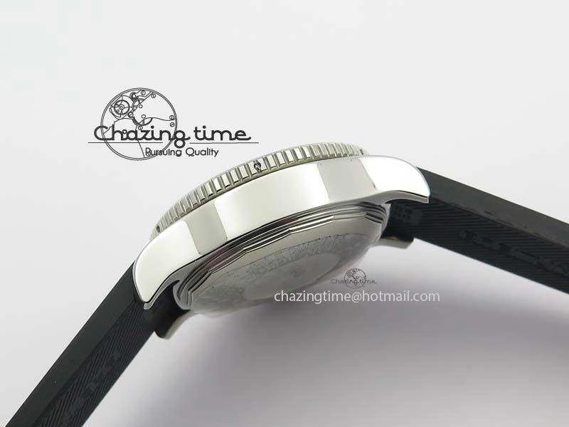 SuperOcean SteelFish SS Black Dial On Rubber Strap A Sleek 5746