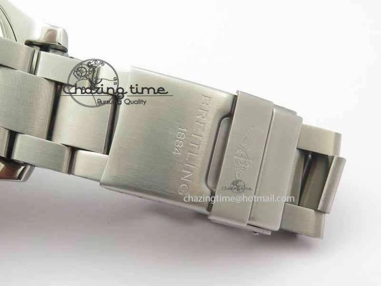 HighPerformance SuperOcean SteelFish SS Blue Dial On SS Bracelet A 5725