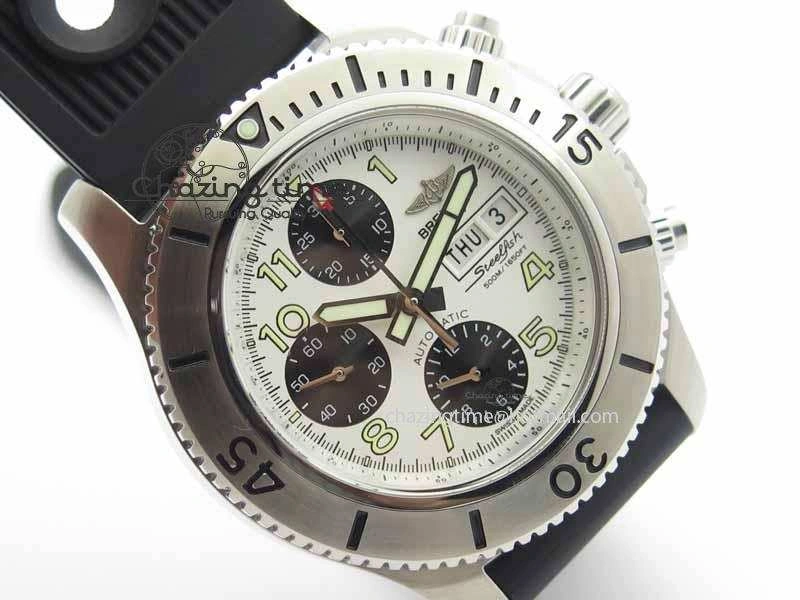 Functional SuperOcean SteelFish SS White Dial On Black Rubber Strap A 5733