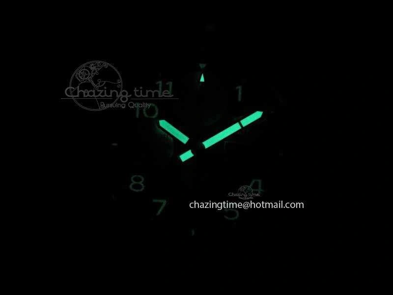Functional SuperOcean SteelFish SS White Dial On Black Rubber Strap A 5733