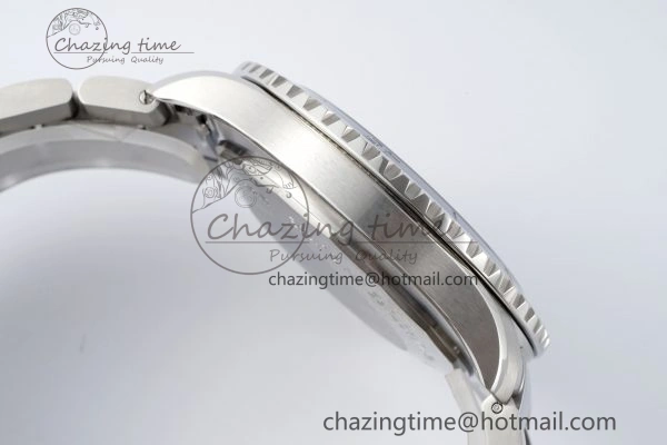 Breathable Superocean 44mm TF 1:1 Best Edition Blue White Dial Blue Bezel on SS Bracelet A 5522