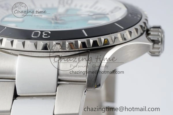 Flexible Superocean 44mm TF 1:1 Best Edition Tiffany White Dial Black Bezel on SS Bracelet A 5521