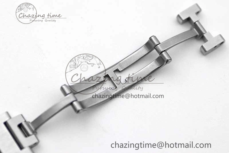 Efficient Tank Louis Ladies 29.5mm SS K11F Best Edition White Dial on SS Bracelet Ronda Quartz 10215