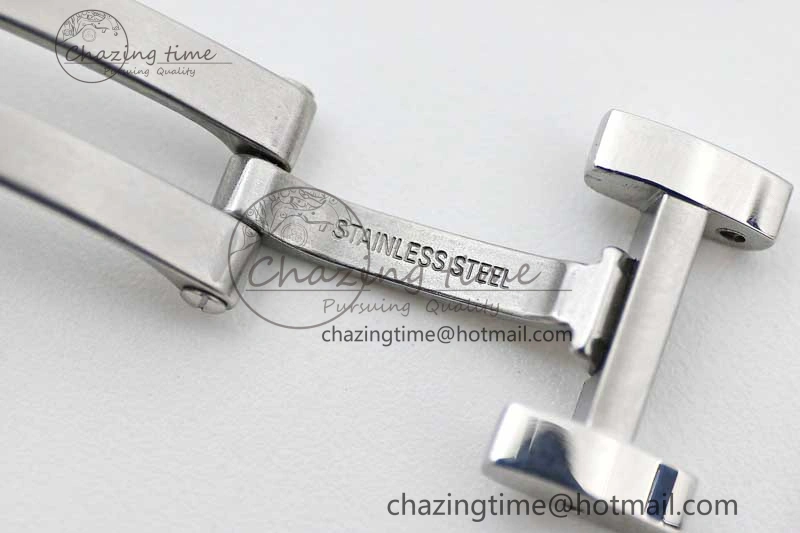 Efficient Tank Louis Ladies 29.5mm SS K11F Best Edition White Dial on SS Bracelet Ronda Quartz 10215