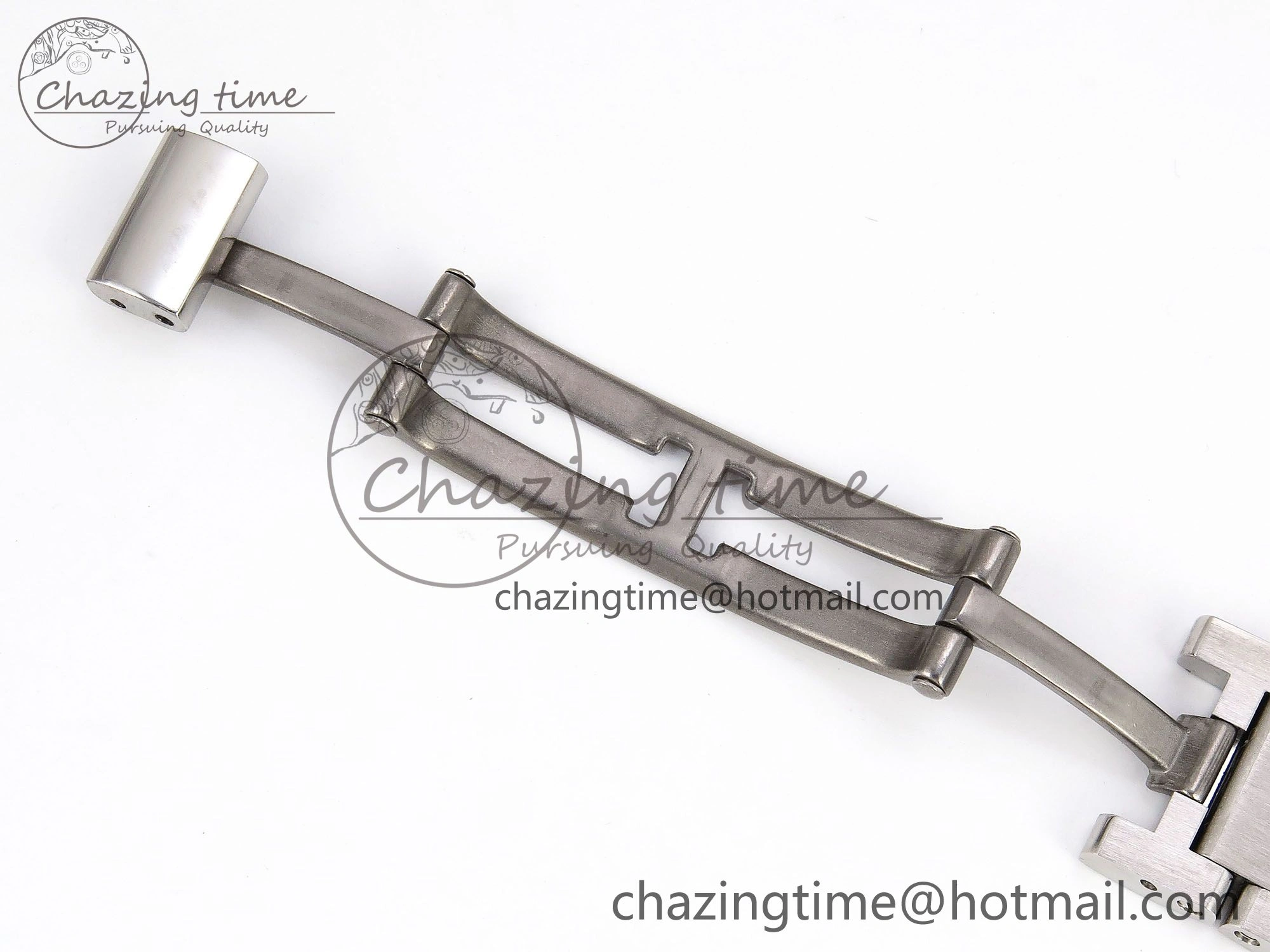 Timeless Tank Must SS 33.7mm DRF 1:1 Best Edition White Dial on SS Bracelet Jap Quartz 5964
