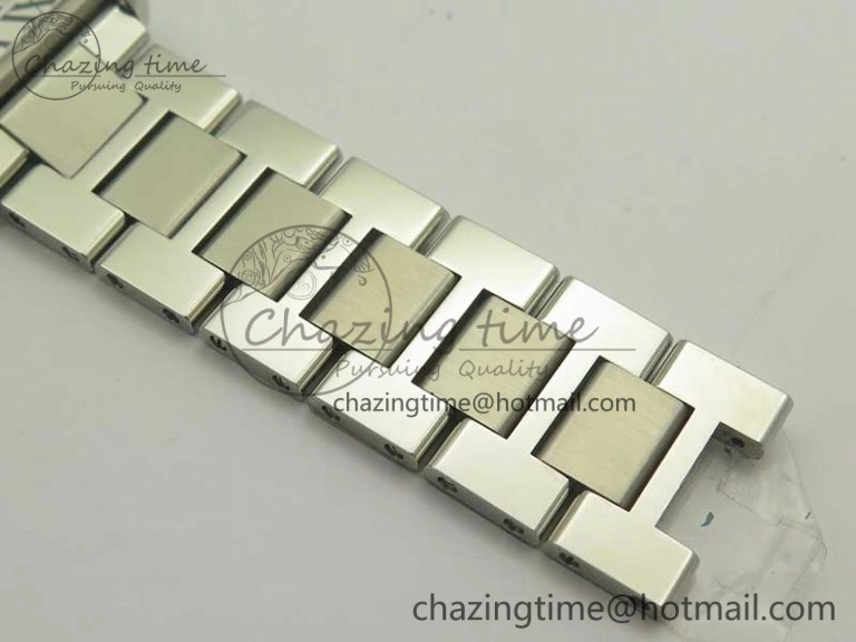 ZeroBulk Tank Solo Ladies 28mm SS Diamond Bezel K11F 1:1 Best Edition White Dial on SS Bracelet Ronda Quartz 10670