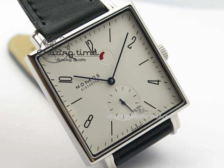 Tetra SS White Dial Blue Hands On Black Leather Strap A RelaxedFit 7641