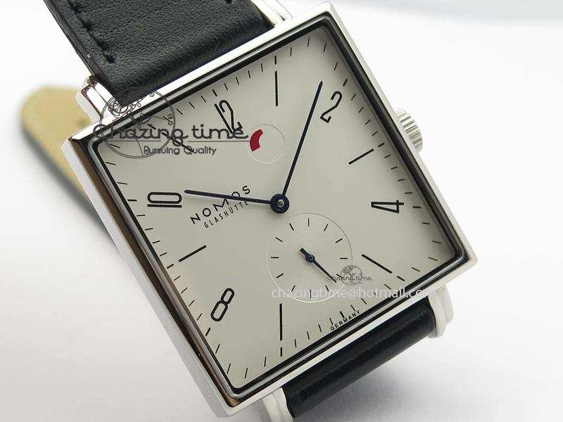 Tetra SS White Dial Blue Hands On Black Leather Strap A RelaxedFit 7641