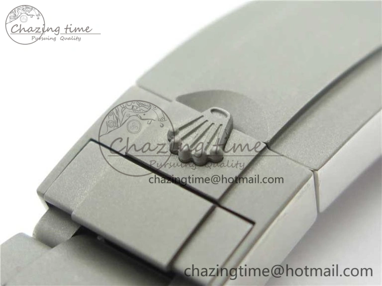 The Rough Matt Carbon Sandblast SS GMF Best Edition Blue Dial on SS Bracelet SA EyeCatching 2972
