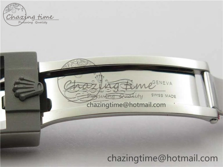 The Rough Matt Carbon Sandblast SS GMF Best Edition Carbon Dial on SS Bracelet SA Refined 2973