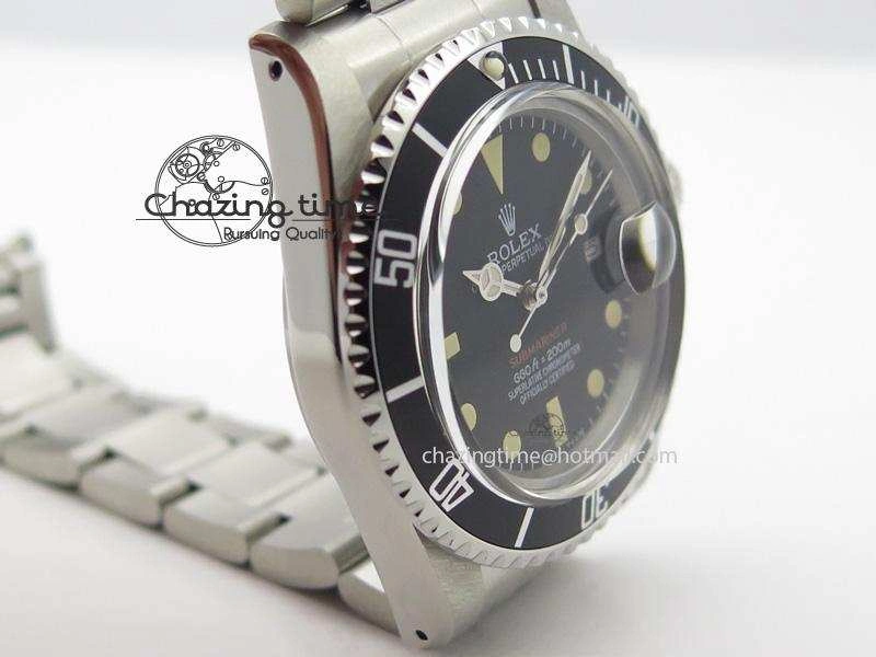 Sporty Vintage 1680 JKF Best Edition Red Submariner On Bracelet A 3982
