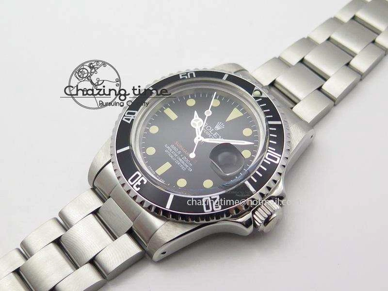 Sporty Vintage 1680 JKF Best Edition Red Submariner On Bracelet A 3982