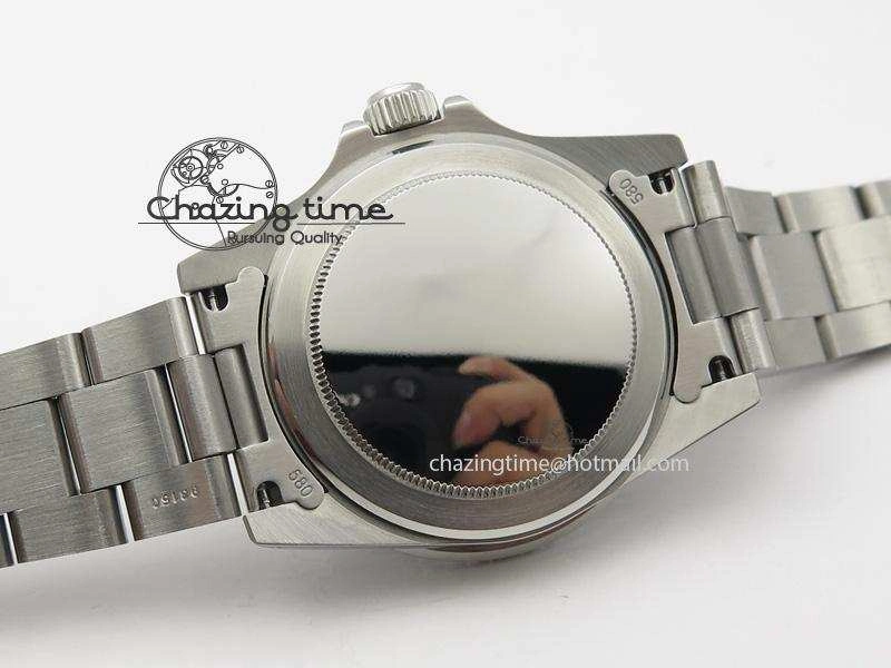 Sporty Vintage 1680 JKF Best Edition Red Submariner On Bracelet A 3982