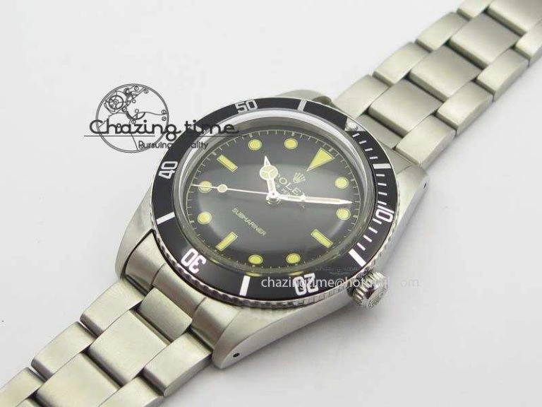 Vintage 1680 Submariner No Date SS Black Dial On SS Bracelet A FashionForward 3853