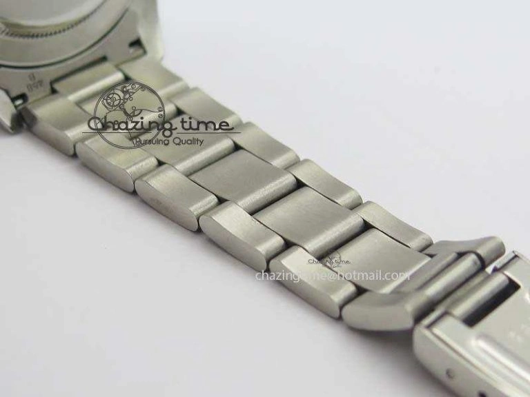Practical Vintage 1680 Submariner No Date SS White Dial On SS Bracelet A 3855