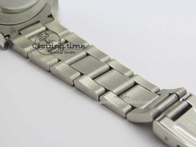 Practical Vintage 1680 Submariner No Date SS White Dial On SS Bracelet A 3855