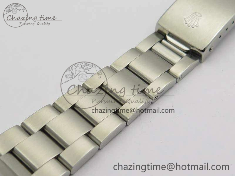 Unique Vintage Explorer Ref.1016 Black Dial Cream Markers On SS Bracelet A23J 3542