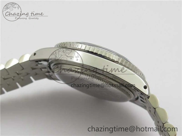 Vintage GMT Master 6542 Tropical Black Dial on Jubilee Bracelet A UrbanStyle 2519