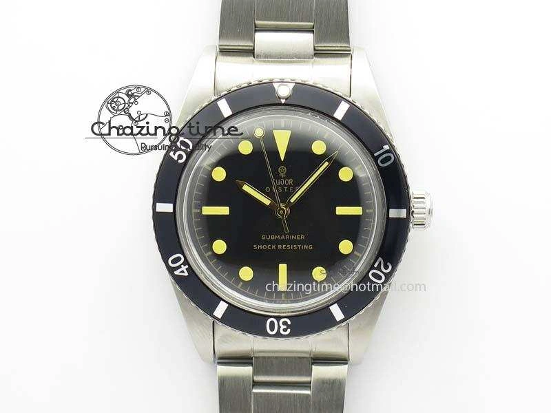 Vintage Oyster Submariner No Date SS Black Dial On SS Bracelet A Practical 3851