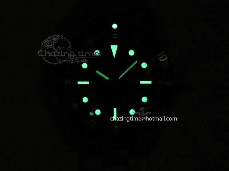 Vintage Oyster Submariner No Date SS Black Dial On SS Bracelet A Practical 3851
