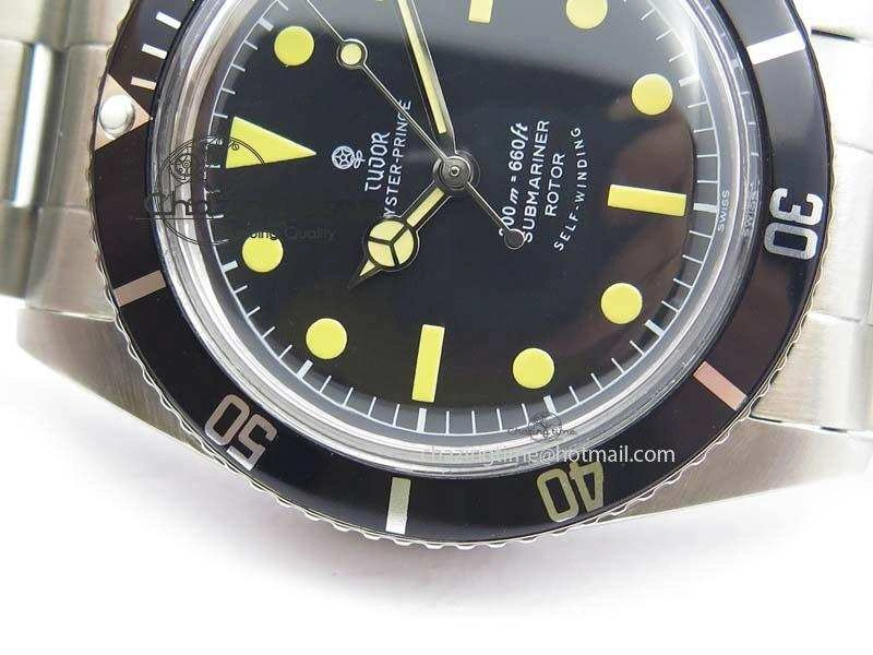 Stretchable Vintage Submariner No Date SS Black Dial 200m 660ft On SS Bracelet A 3852